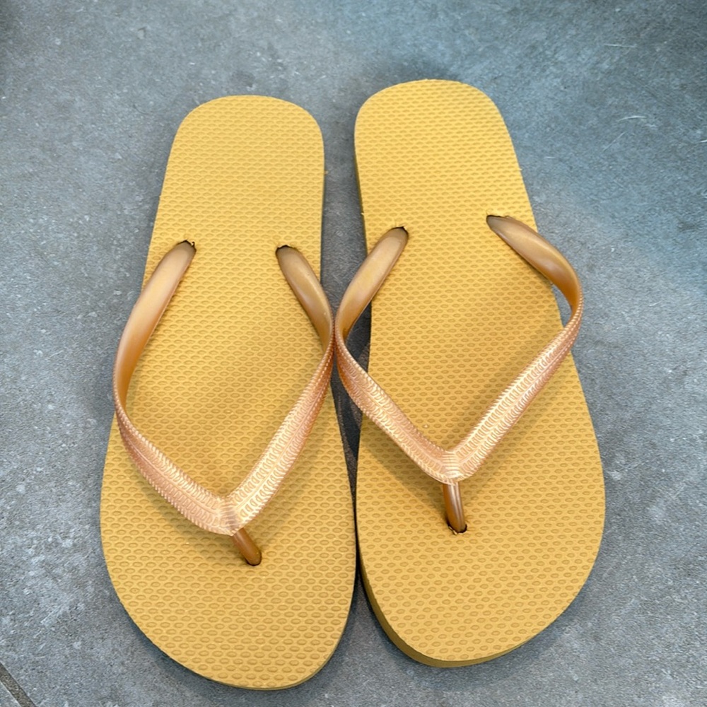 Flip flops